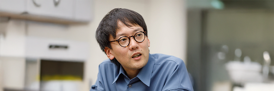 斎藤こうへい氏